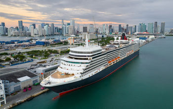 Cunard’s Queen Elizabeth arrives at PortMiami.