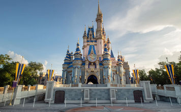 Cinderella Castle 50th Anniversary Crest
