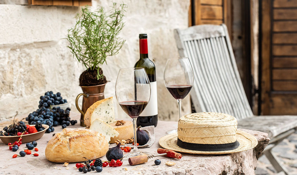 Discover Hungary through food and wine. 