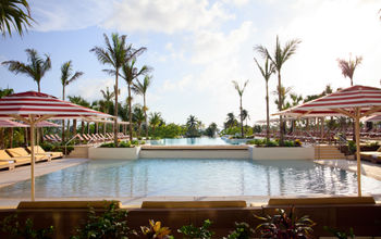 IHG Hotels & Resorts, Hotel Indigo Grand Cayman