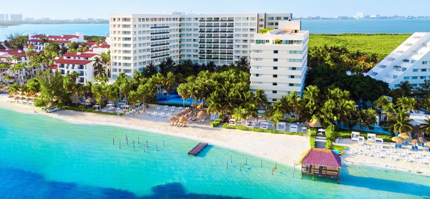 Image: (Courtesy of Oasis Hotels & Resorts)