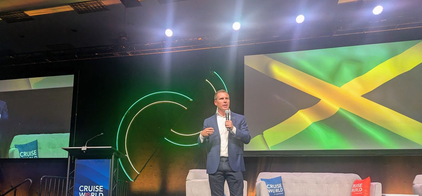 Image: Sandals’ Adam Stewart Provides Update on Hurricane Recovery Efforts at CruiseWorld (Photo Credit: Claudette Covey)