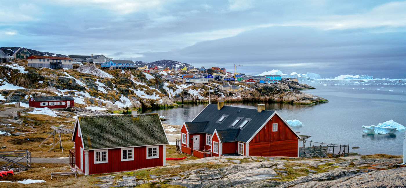 Image: Traditional house in Greenland (Explora_2005 / iStock / Getty Images Plus)