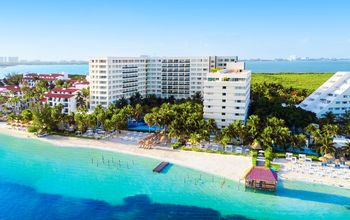 Oasis Hotels & Resorts - Black Friday Travel Deals & Bonus Cash Rewards