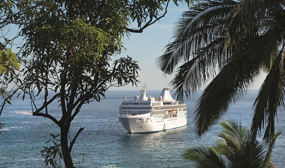 Paul Pauguin Cruises, MS Paul Gauguin, french polynesia cruise ships