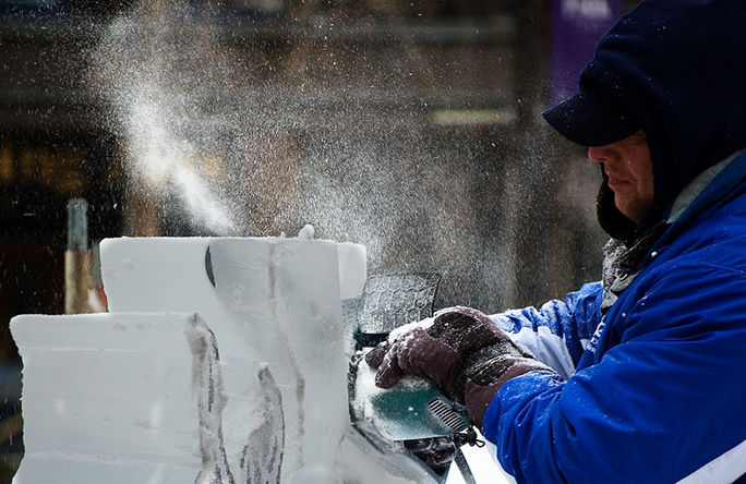 ice carving, St. Paul Winter Carnival