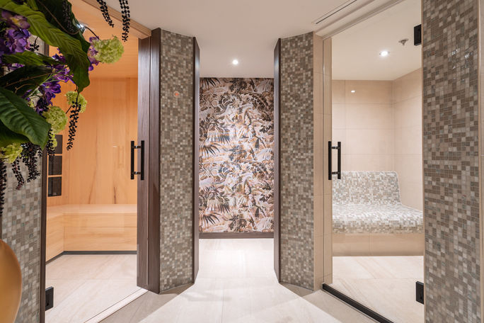 The sauna and steam room on Riviera Radiance