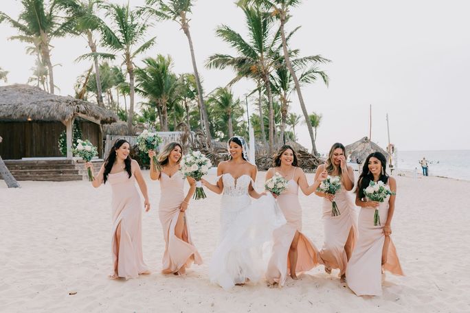 Wedding party at the beach Wedding party at the beach