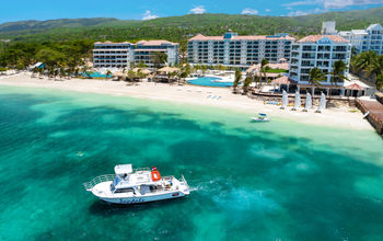 Sandals Dunn's River